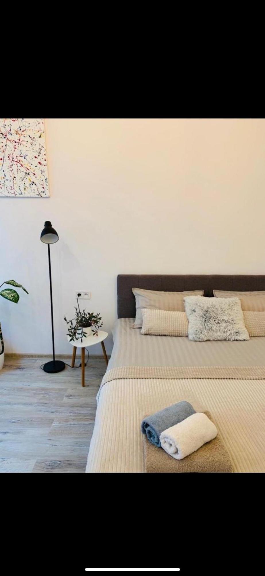 Apartment Vip Virmenska Street ลวีฟ ภายนอก รูปภาพ